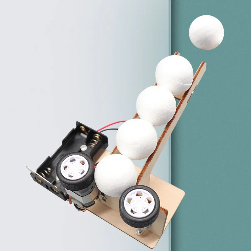 Science Project - Elektrische Ballwurfmaschinen-Bausätze DIY Wissenschaftsspielzeug Lehrreiches Technologieprojekt